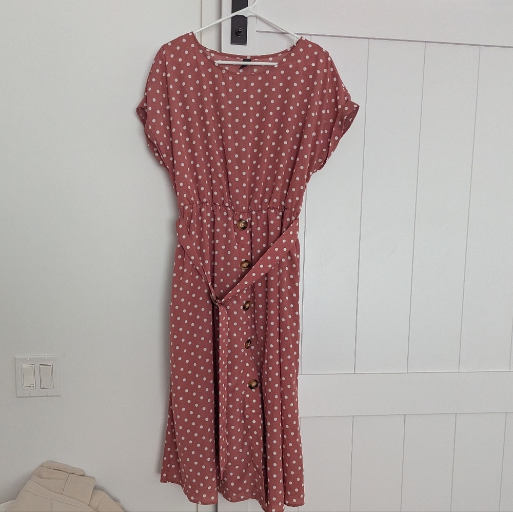 Polka Dot Midi Dress in Pink And White. XL
